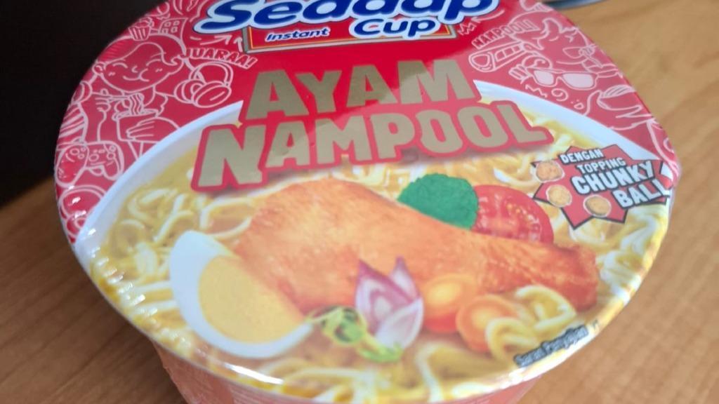 SEDAAP CUP AYAM NAMPOL
